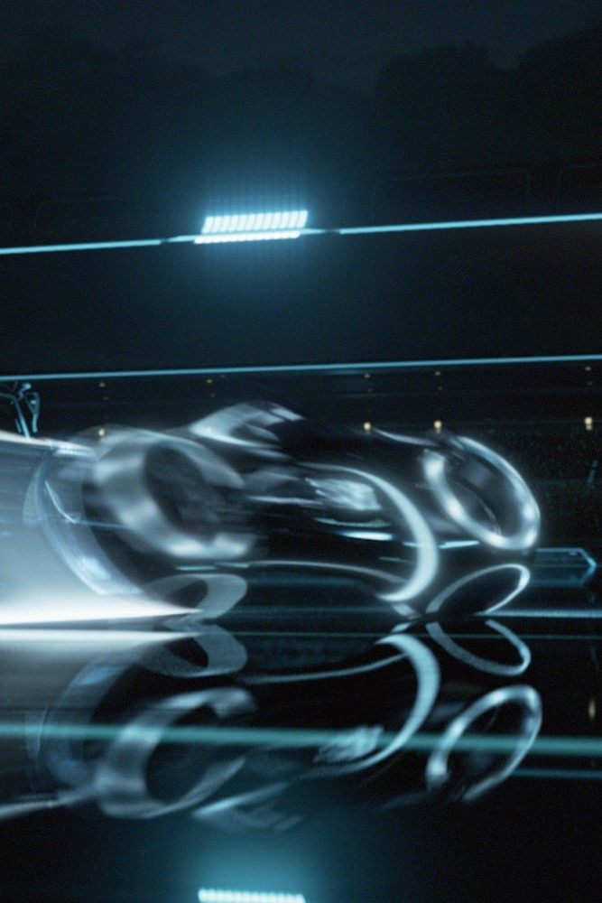 Постер Launching the Legacy
